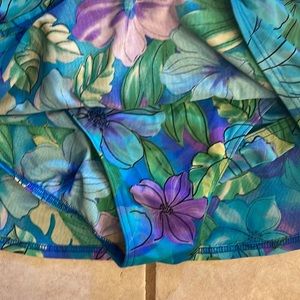 Swim Skirt with Bikini Bottoms Built In Size 14 Teal Green Purple Blue Body I.D